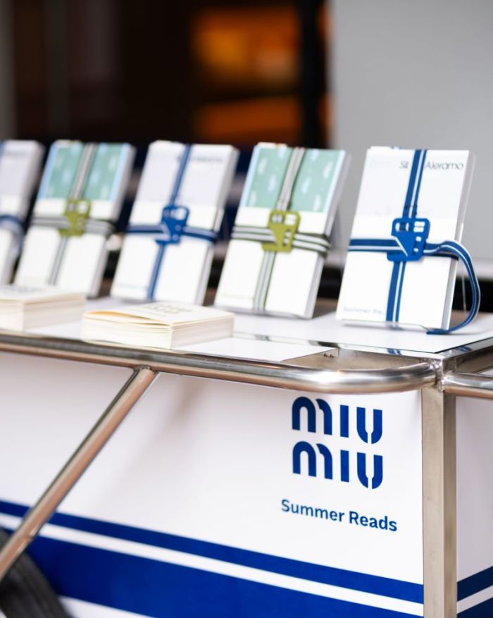 MIU MIU夏日读本，匡威再与中国设计师联名｜是日美好事物