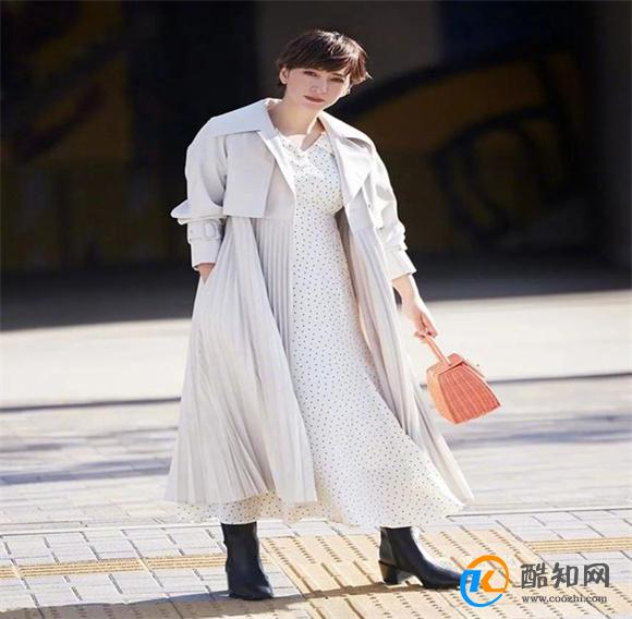 发现优雅女人的穿搭：简约不花哨，舒适自在不过分繁琐优质